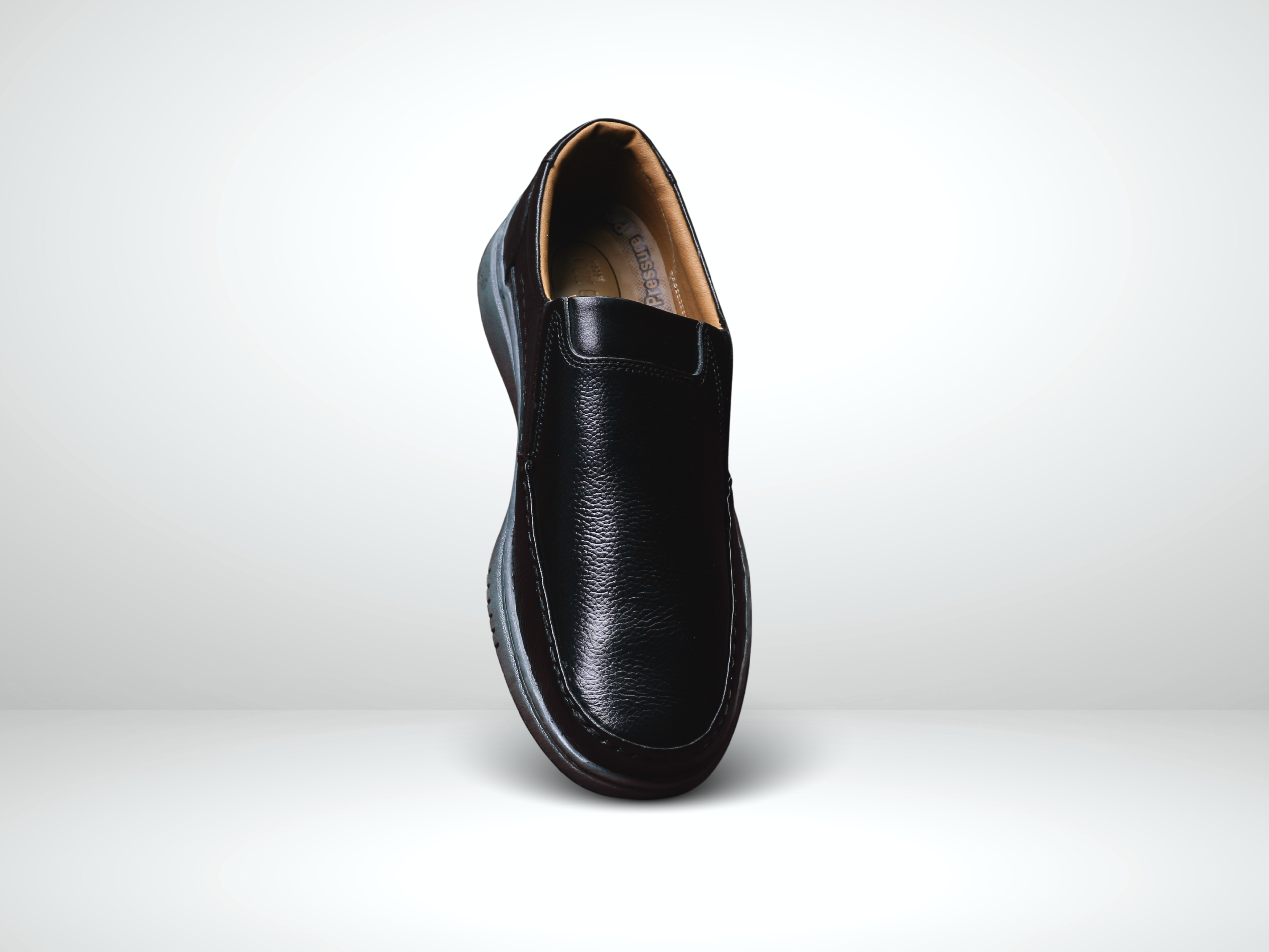 Executive Mocc  8077