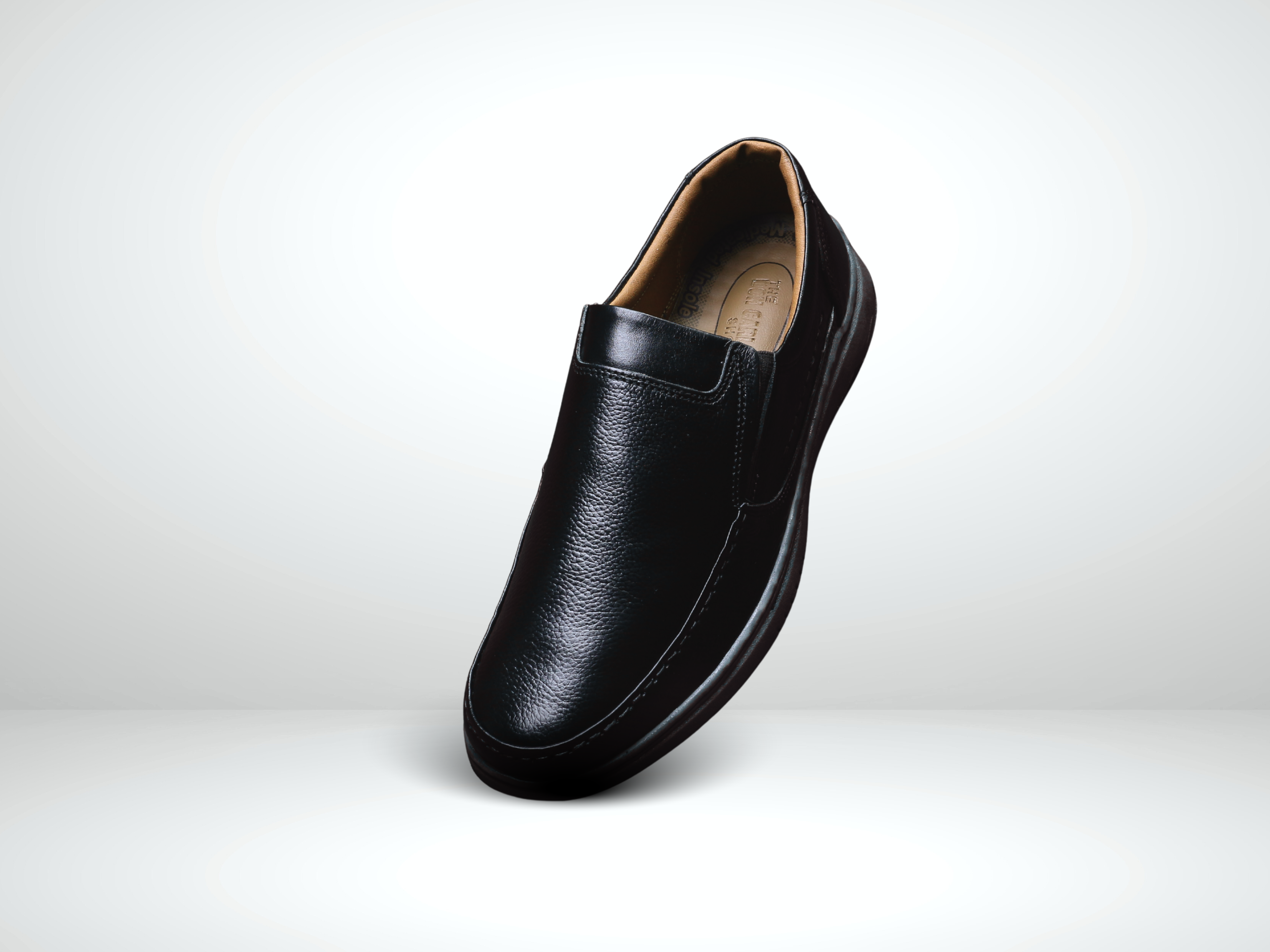 Executive Mocc  8077