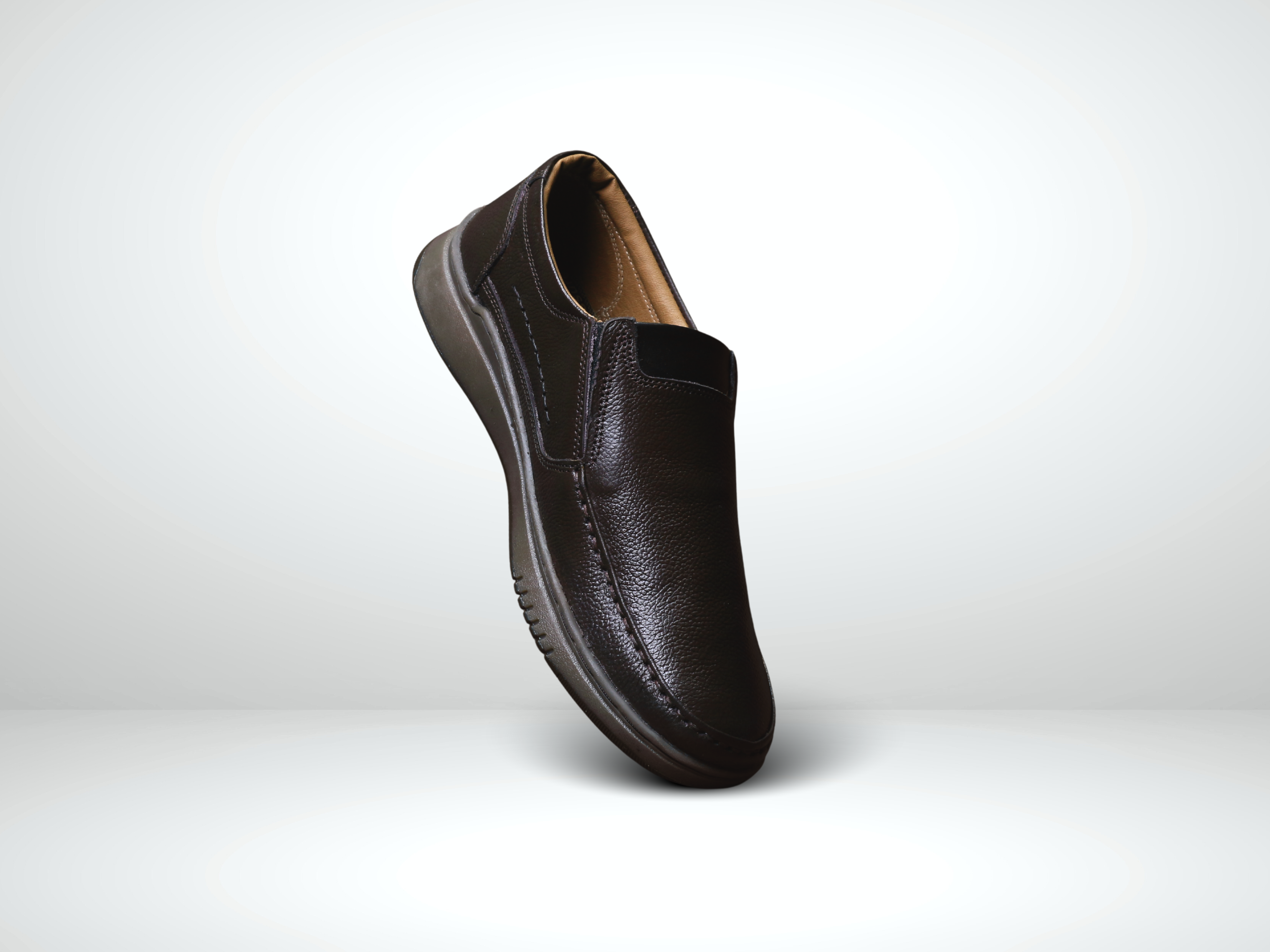 Executive Mocc  8077